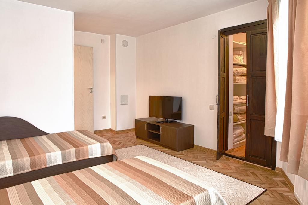 Pepi Guest House Велико-Тирново Екстер'єр фото
